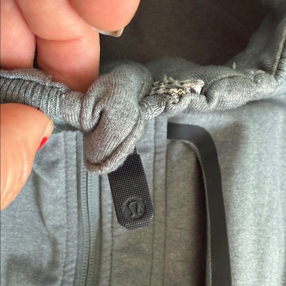 Lululemon jacket - Picture 3 of 6
